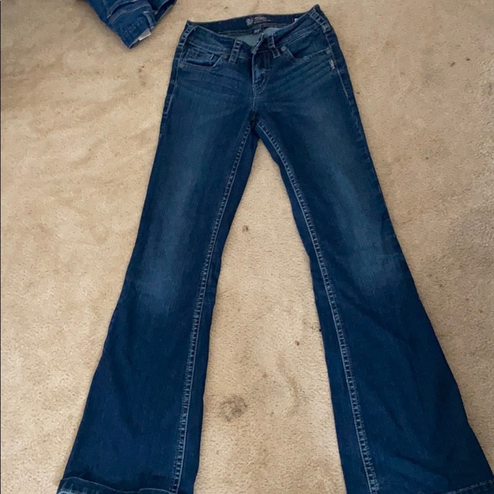 Hardly worn, super flattering silver jeans